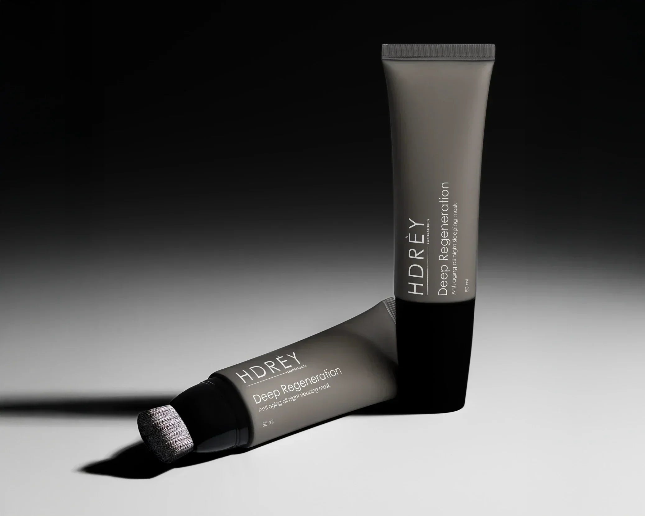 Highly moisturizing night mask - intensive regeneration during sleep