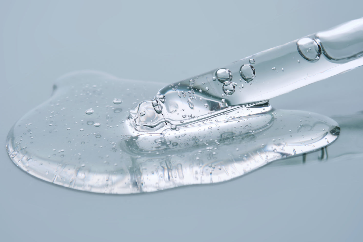 Peptydy i ceramidy - duet przeciw starzeniu się skóry