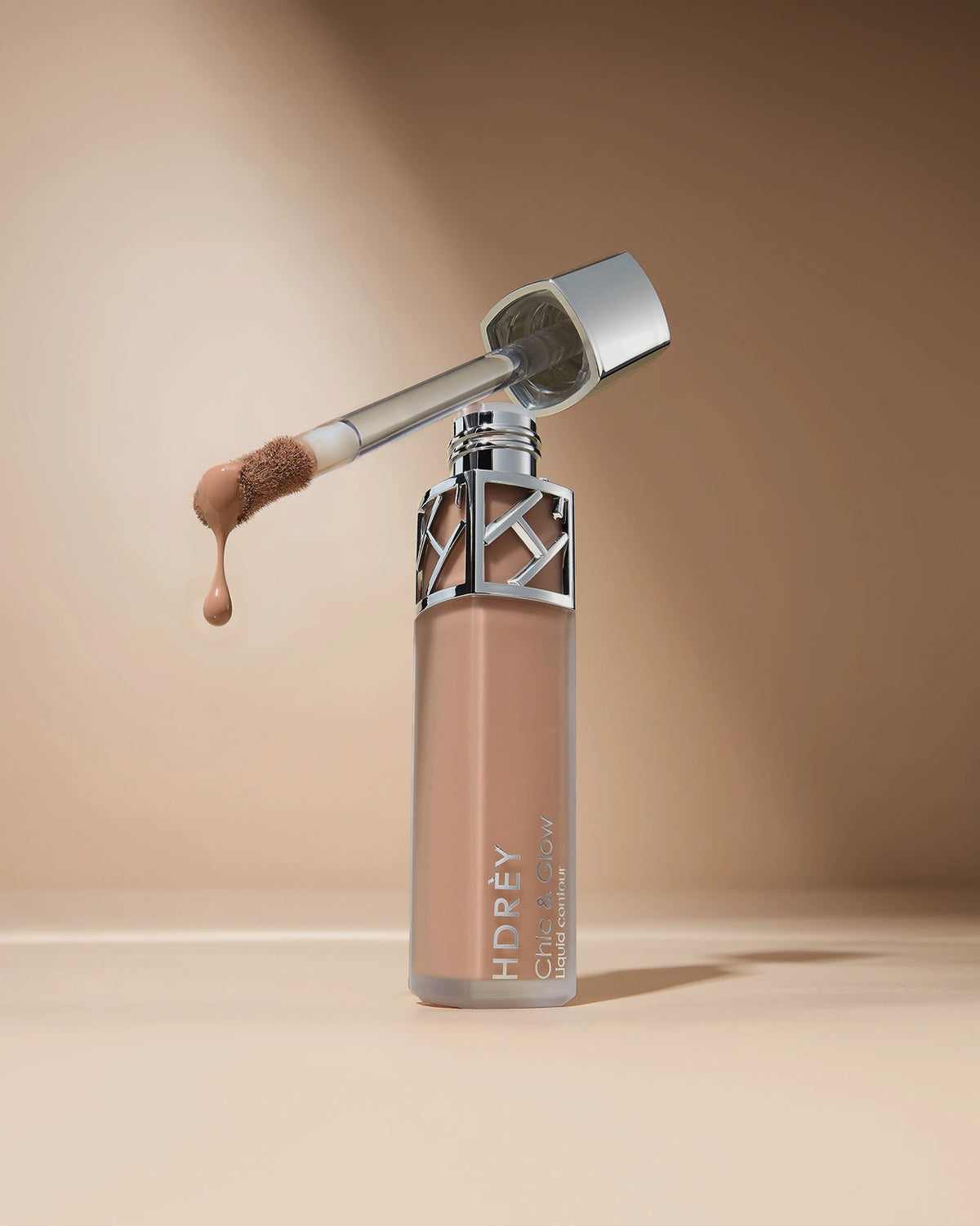 Bronzer w płynie 201 Caffe Latte 15ml