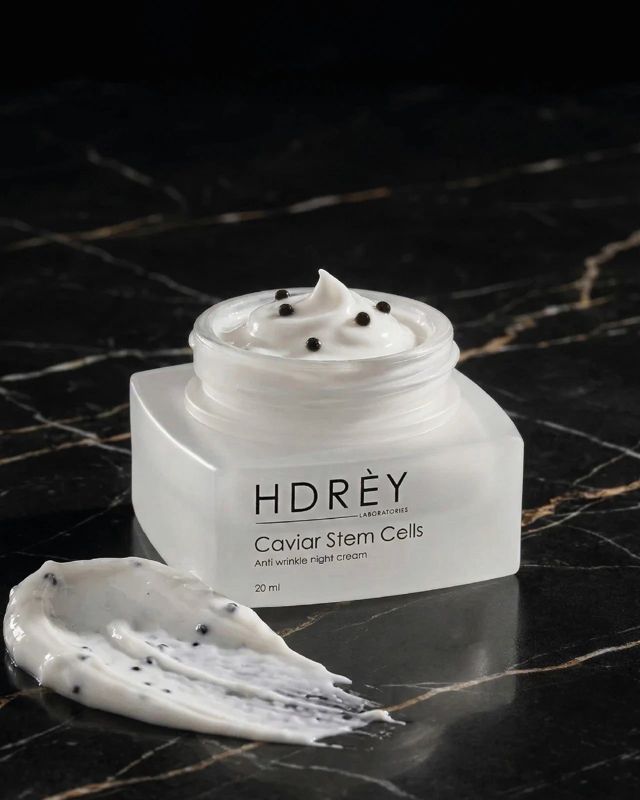 Przeciwzmarszczkowy krem do twarzy na noc z komórkami macierzystymi 20ml