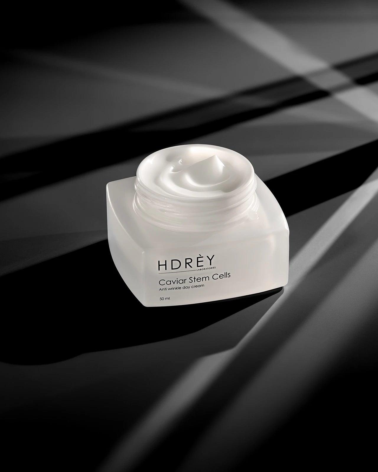 Przeciwzmarszczkowy krem do twarzy na dzień z komórkami macierzystymi 50ml