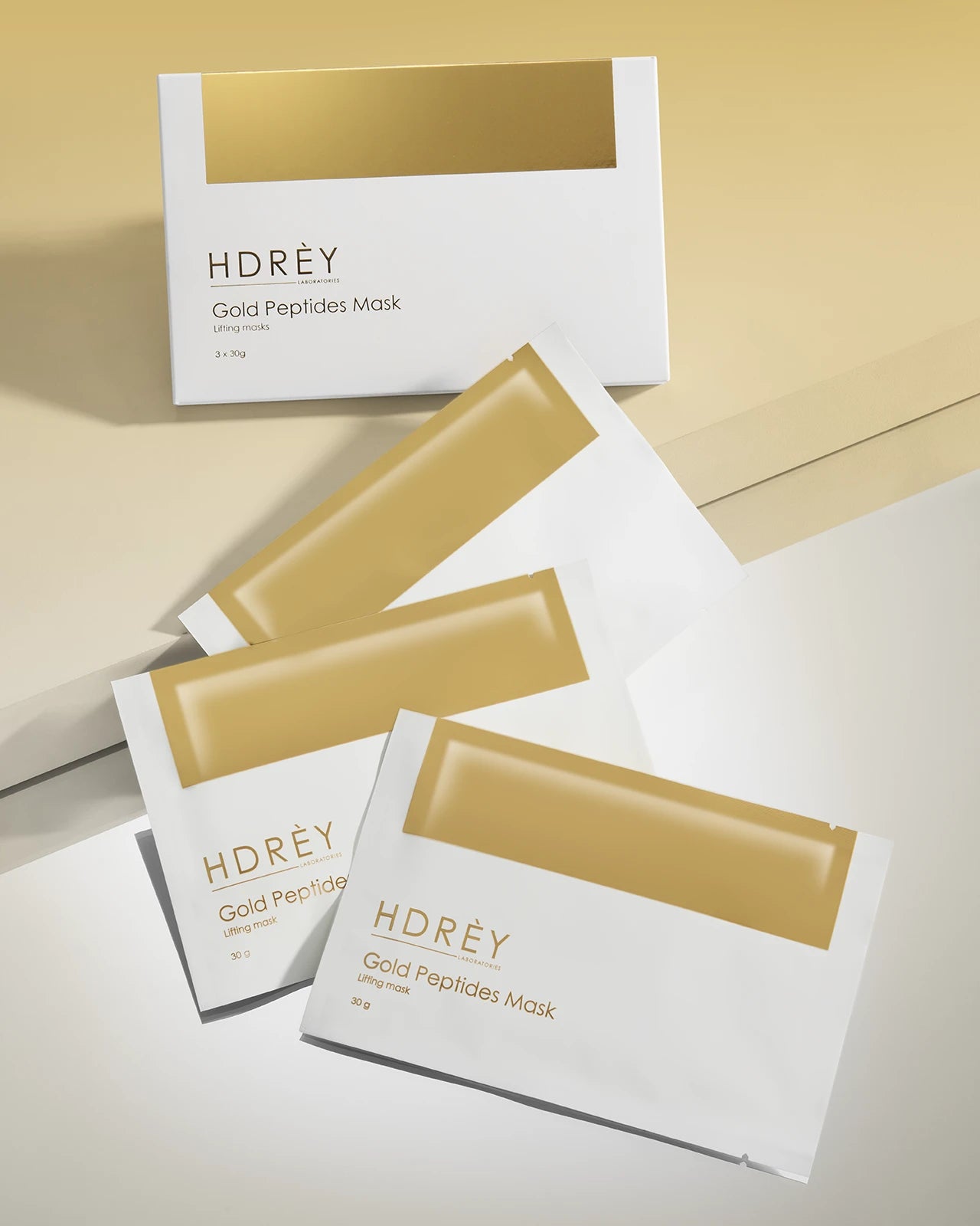 Liftingująco-nawilżające maski w płacie z peptydami i kwasem hialuronowym 3x30g