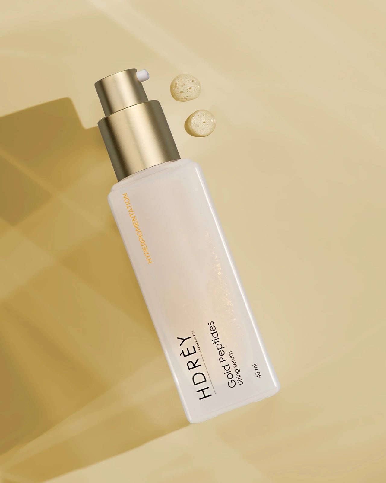 Intensywnie liftingujące i nawilżające serum do skóry z przebarwieniami 40 ml