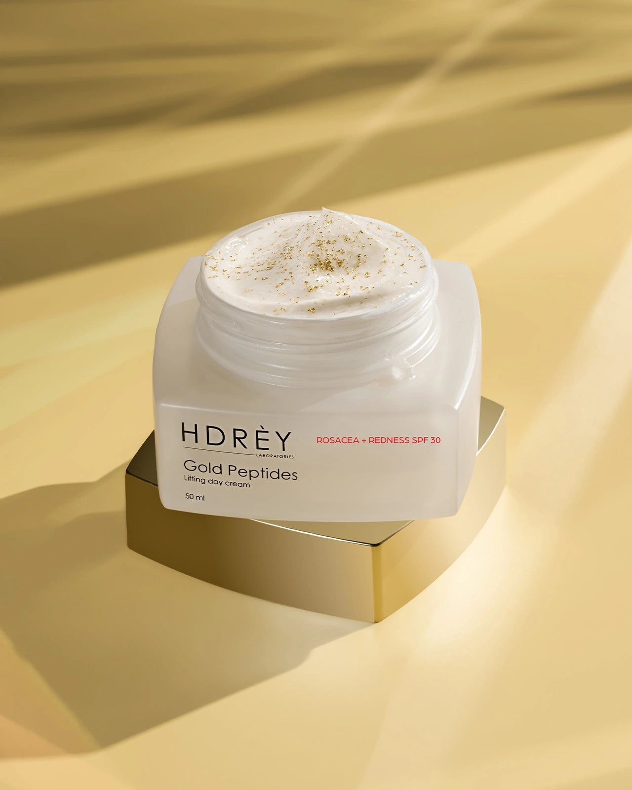Liftingujący i nawilżający krem na dzień SPF 30 do skóry z trądzikiem różowatym i zaczerwienieniami 50 ml