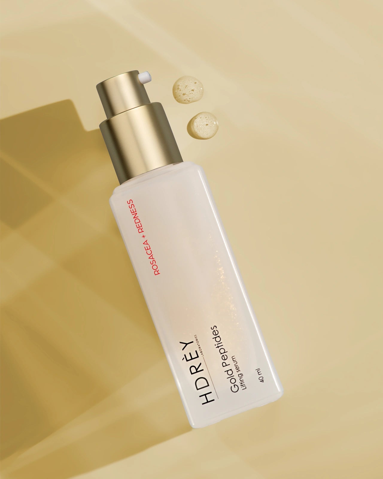 Intensywnie liftingujące i nawilżające serum do skóry z trądzikiem różowatym i zaczerwienieniami 40 ml