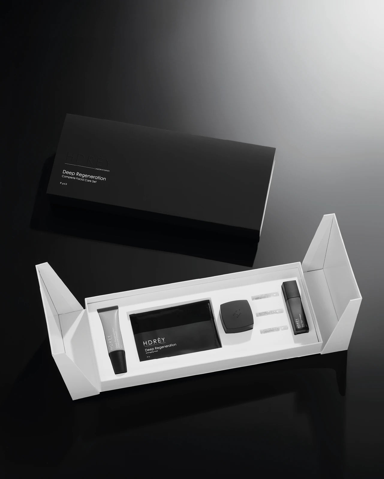 Deep Regeneration zestaw nawilżająco - regenerujący 25+