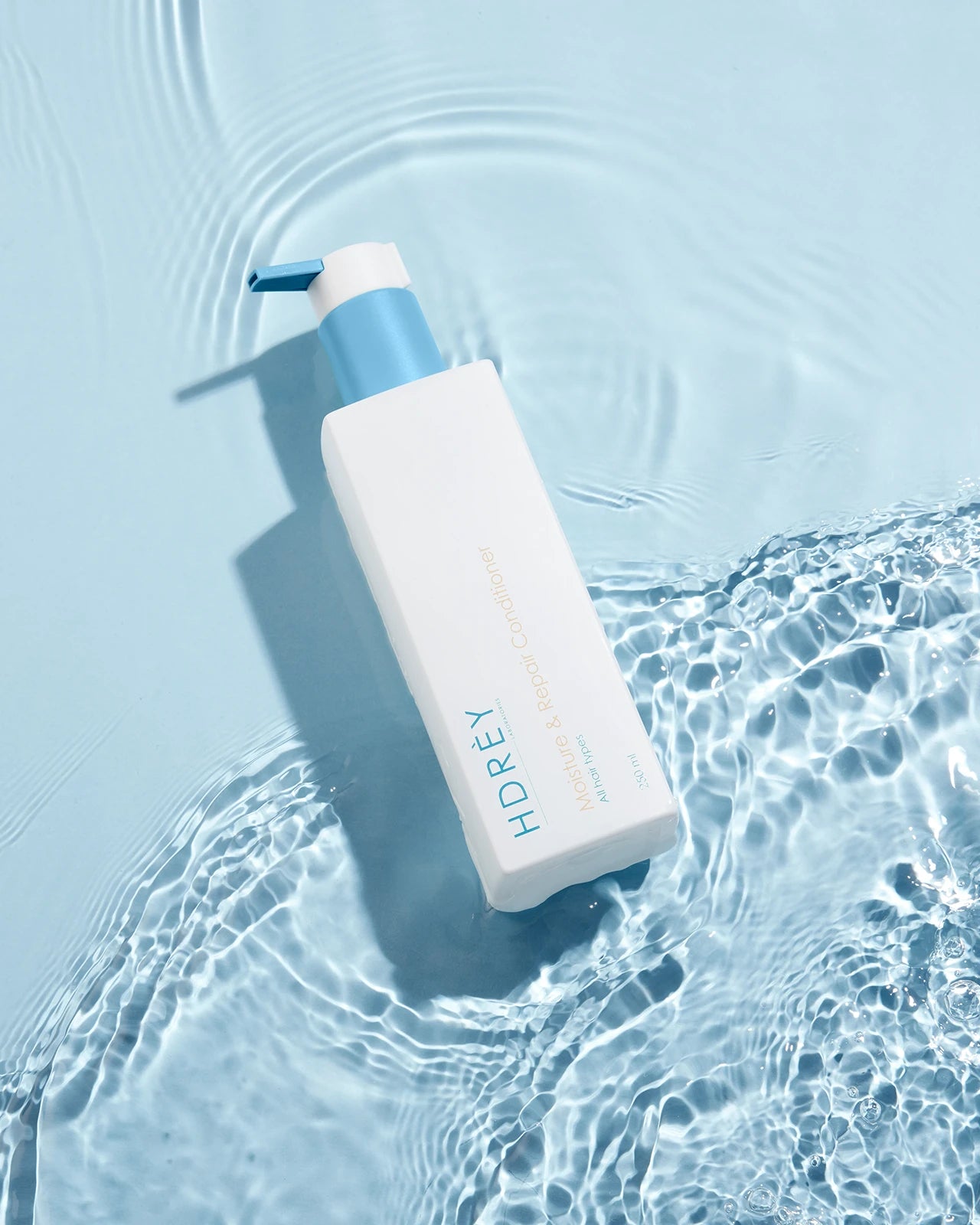 Nawilżająco - regenerująca odżywka do wszystkich typów włosów 250 ml