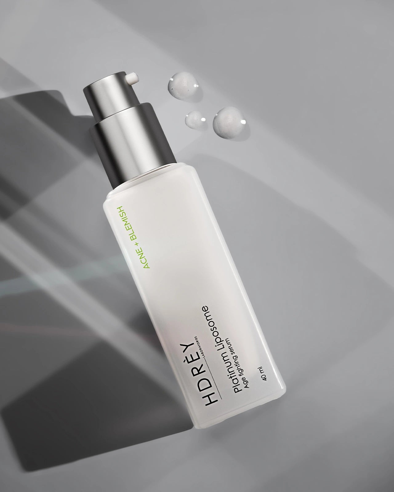 Przeciwstarzeniowe serum do skóry trądzikowej i z niedoskonałościami 40 ml
