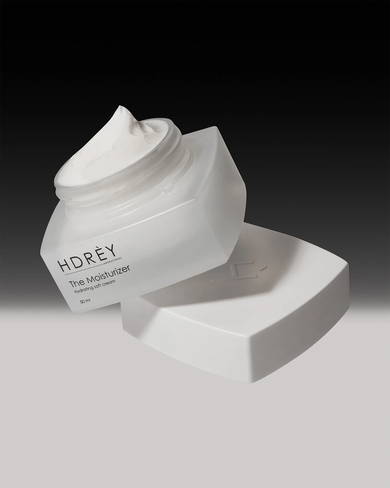 Ultra Nawilżający krem do twarzy na dzień dla każdego typu skóry