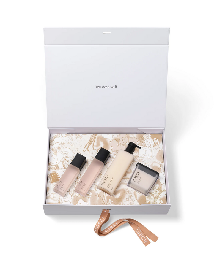 Zestaw do pielęgnacji ciała Velvet Woods L – Balsam, olejek, mgiełka i świeca