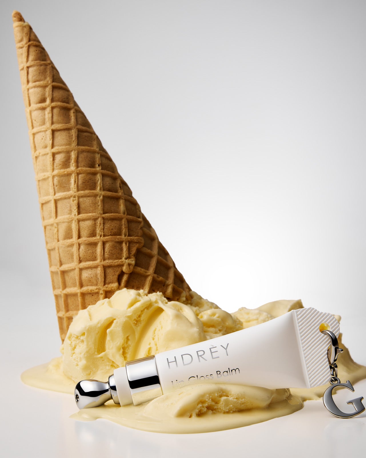 Błyszczyk do ust Bubble Vanilla 10 ml (z literą)