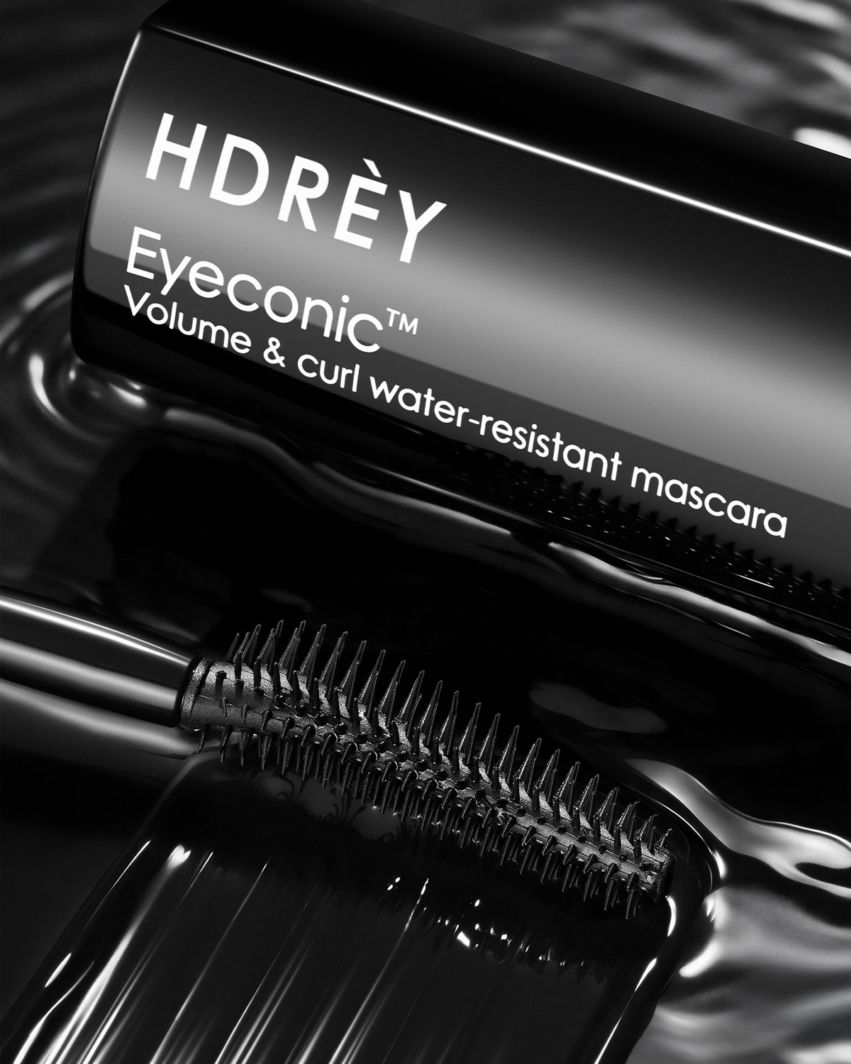 Mascara with Tubing technology for an elongating and separating effect 10 ml
